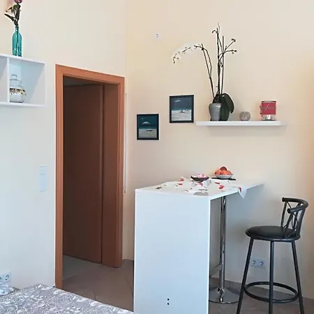Helles 1-zimmer-apartment In Hemmingen/hannover Апартаменты *